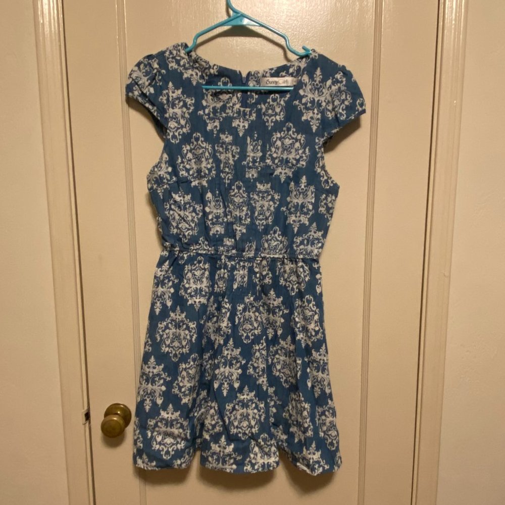 Blue decorative pattern summer dress